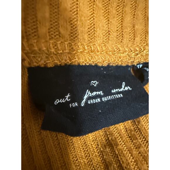 Urban Outfitters Out From Under Tan Long Balloon Sleeve Boxy Cropped Sweater XS - Picture 4 of 5